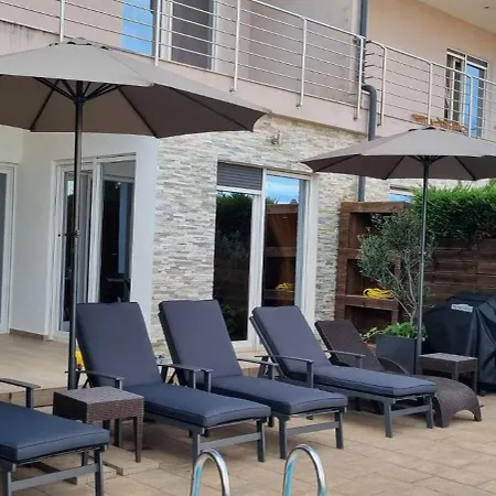 빌라 Paula 오파티아